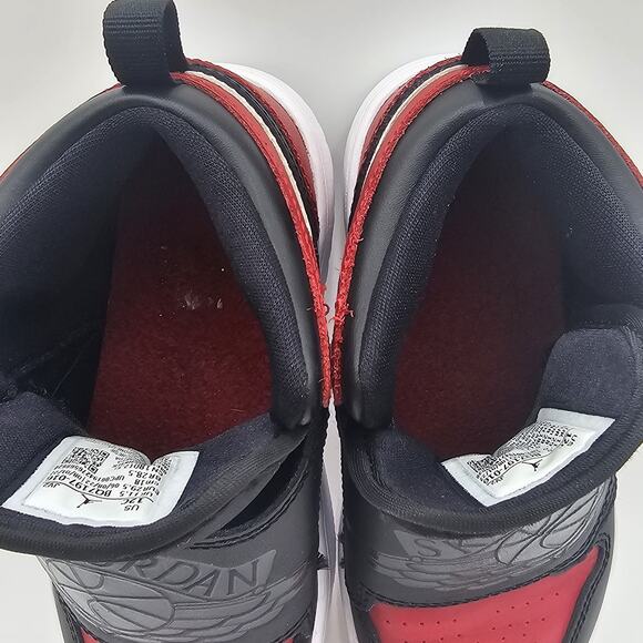 Nike Boys Sky Jordan 1 BQ7197-016 Size 12c Red Basketball Shoes Sneakers - Picture 2 of 12